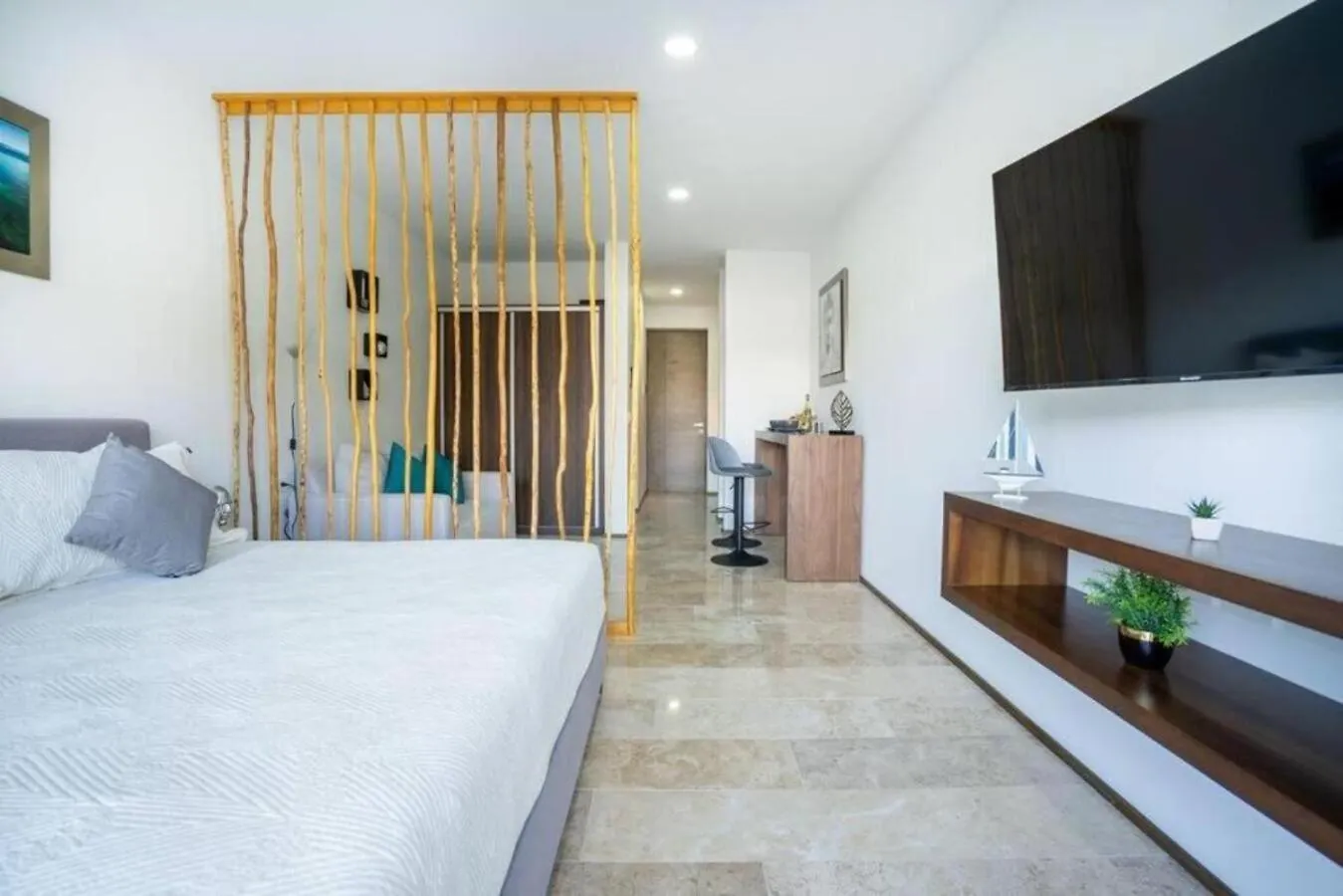 Cozy Studio Pool And Roof Lounge Beach 5 Blocks Playa del Carmen Holiday home